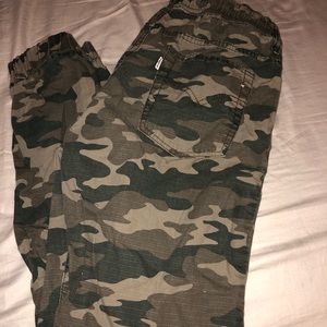 camo joggers
